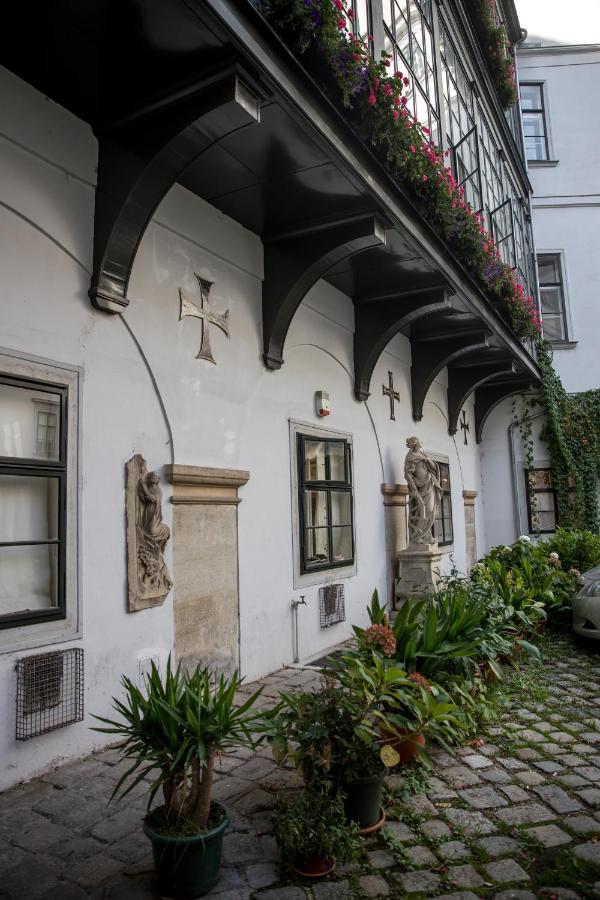 Gaestehaus Deutscher Orden Wien Zewnętrze zdjęcie